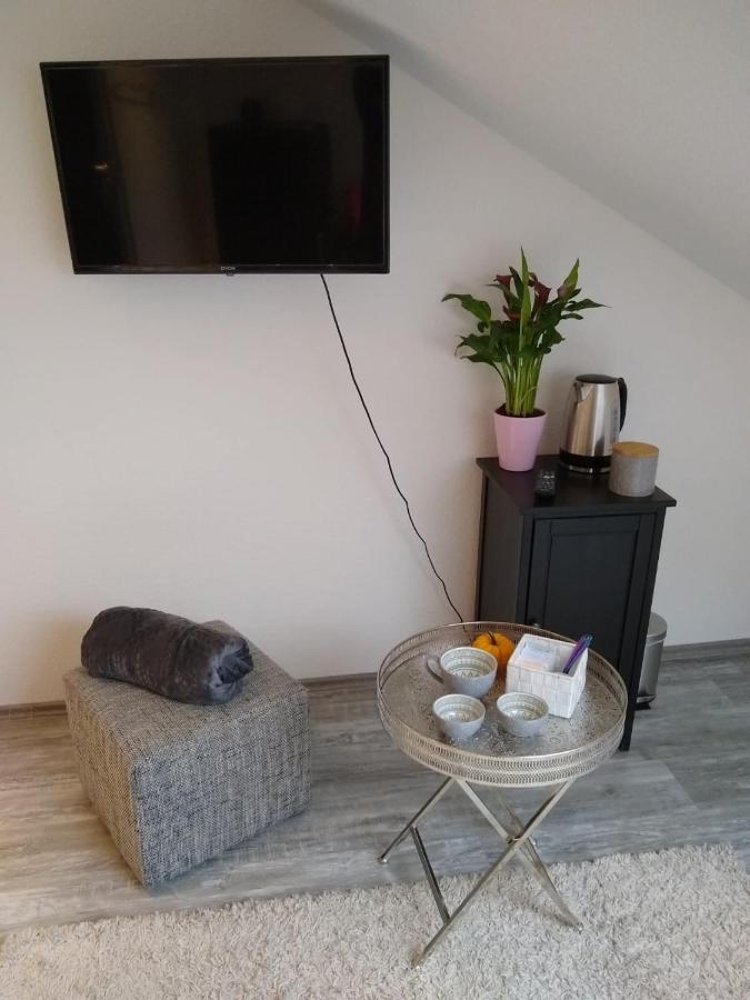 Ferienwohnung Loewenzahn Mueddersheim Vettweiss Eksteriør bilde